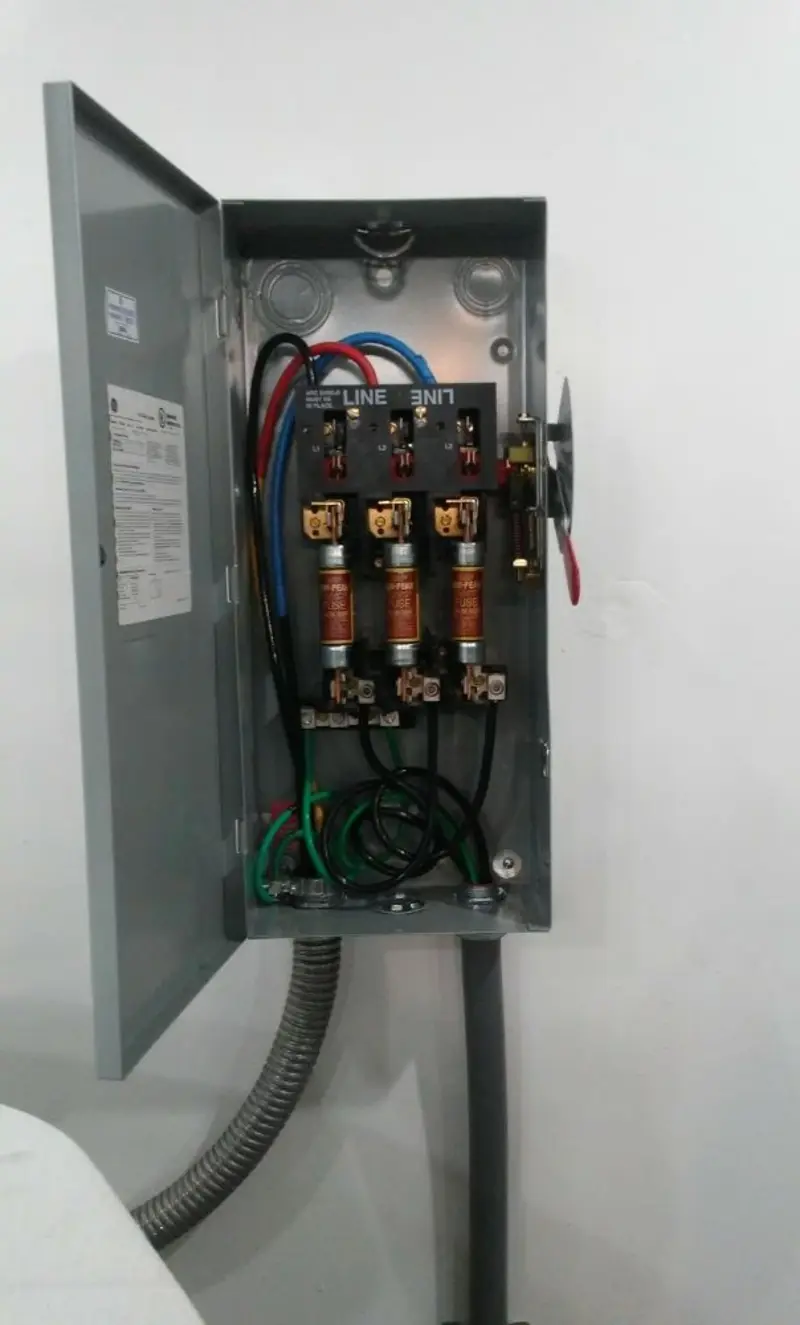 Three-phase disconnect switch installed for Electrical Wiring & Rewiring in Tierra Verde
